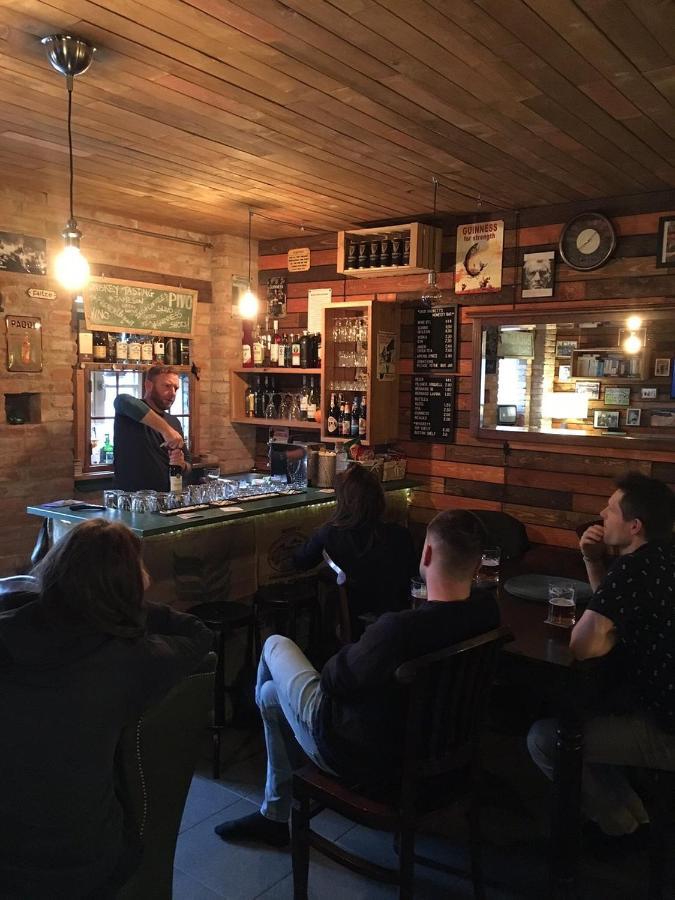Liptov Lodge Lipótszentmiklós Kültér fotó