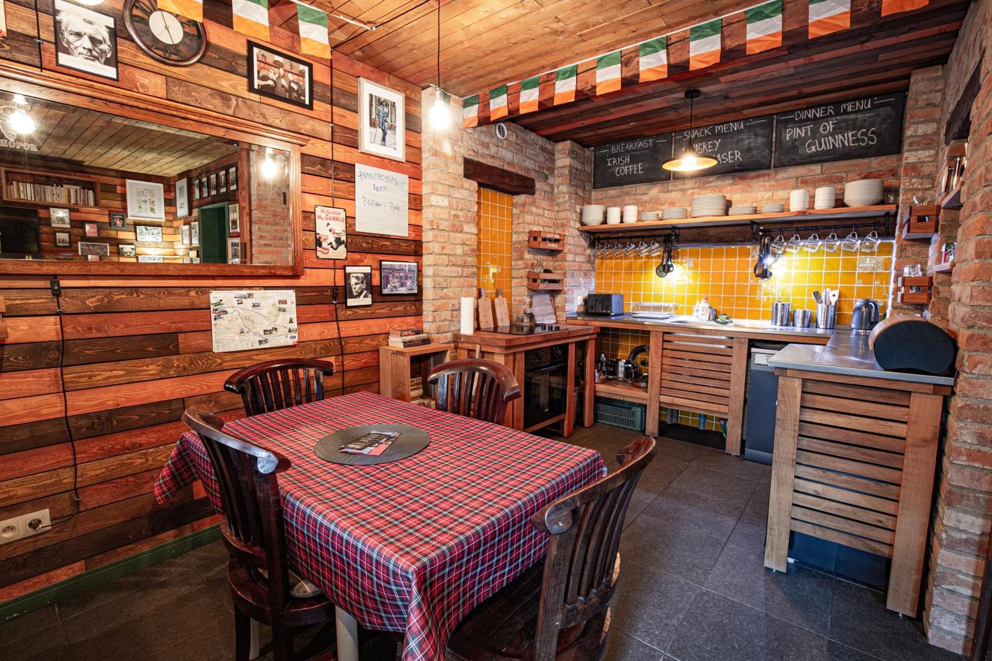 Liptov Lodge Lipótszentmiklós Kültér fotó